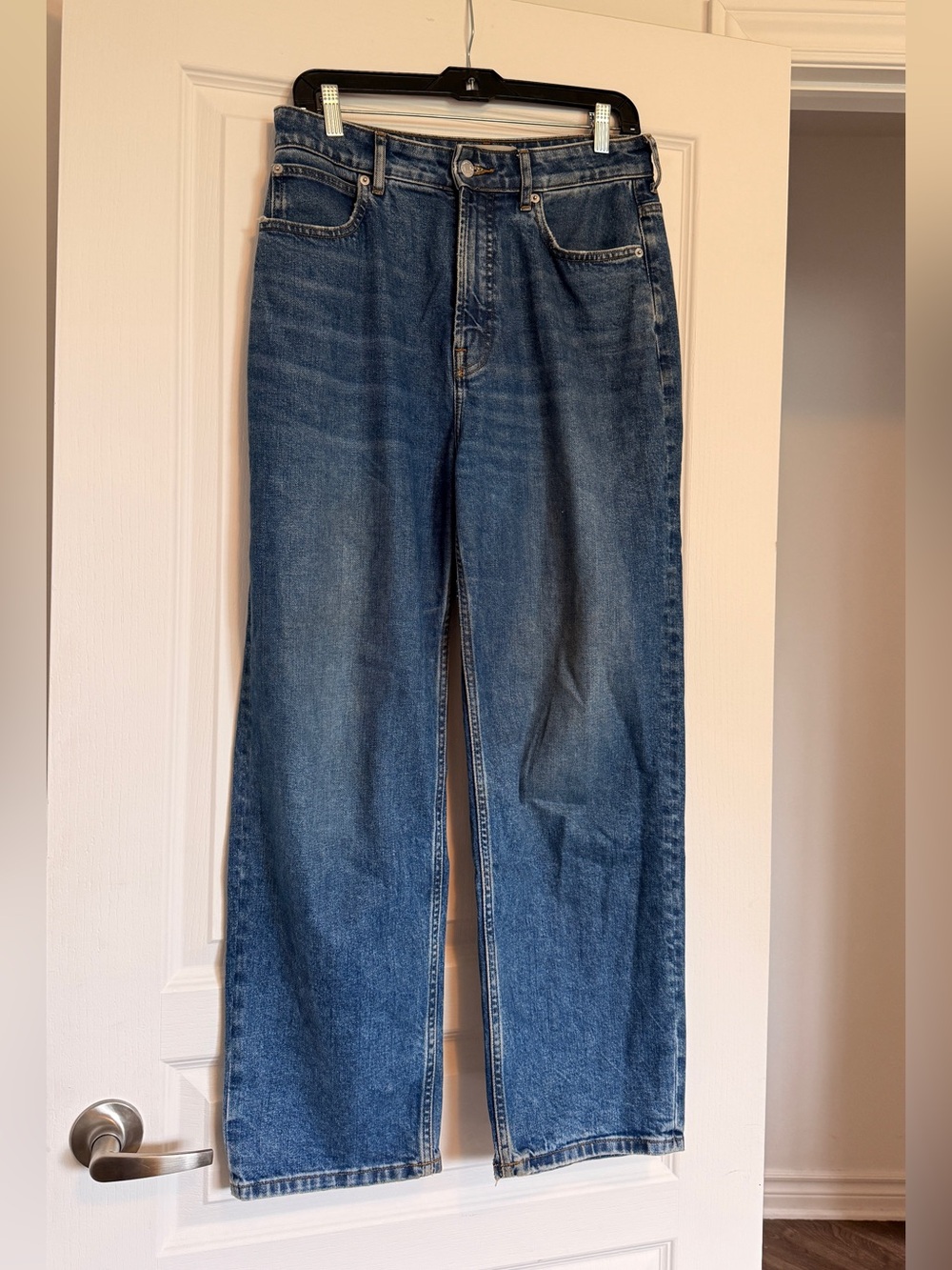 Everlane Way High Curvy Jeans | Classic High-Rise Straight Leg Jeans - Blue
